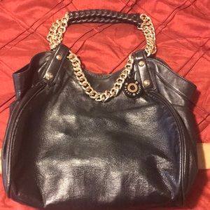 Henri Bendel purse